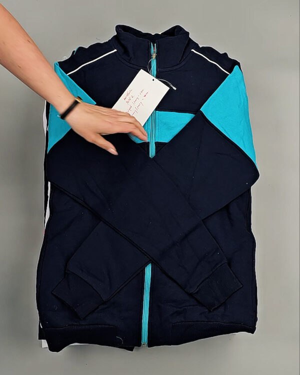 Фотография  416 - Спортивные костюмы  AD83#10 шт, ЛОТ №8639 оптом в Черкесске и Карачаево-Черкесской республике