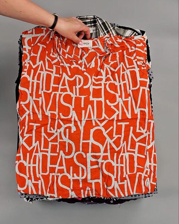 Фотография  522 - Блузки S#10 кг, ЛОТ № ВК0104 оптом в Черкесске и Карачаево-Черкесской республике