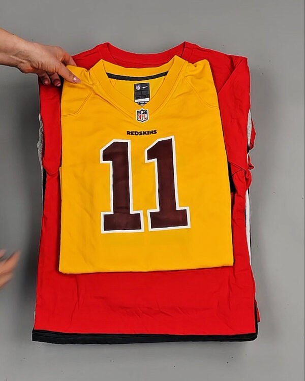 Фотография  992 - KIDS NIKE CAN 084#5 кг, ЛОТ №8478 оптом в Черкесске и Карачаево-Черкесской республике