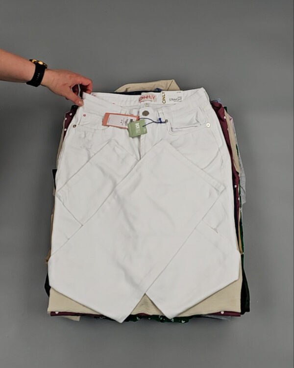 Фотография  738 - ONLY Summer mix 045#15 кг, ЛОТ №8516 оптом в Черкесске и Карачаево-Черкесской республике