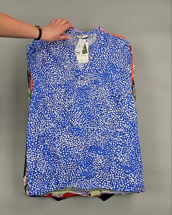 Фотография  702 - B.YOUNG Summer mix 045#15 кг, ЛОТ №8569 оптом в Черкесске и Карачаево-Черкесской республике