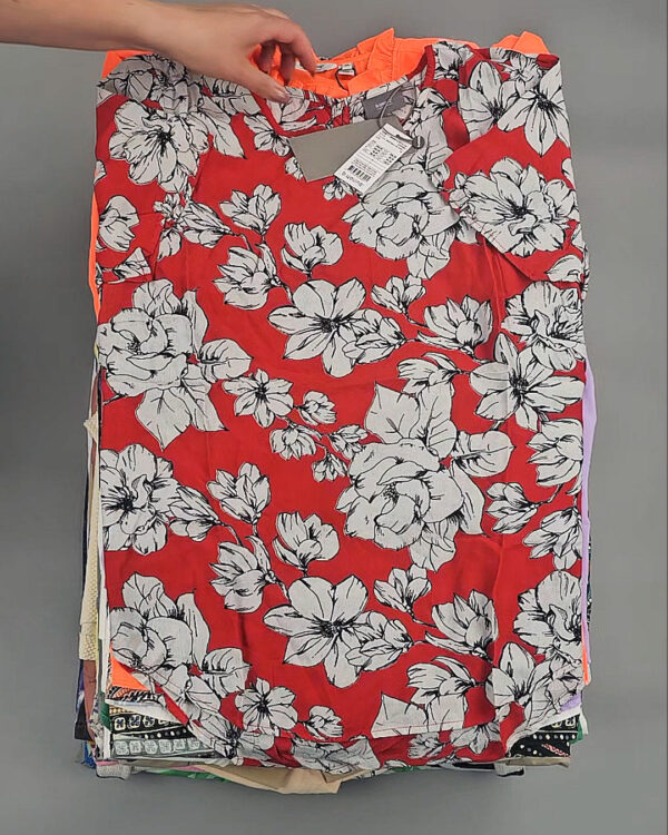 Фотография  206 - B.YOUNG Summer mix 045#17 кг оптом в Черкесске и Карачаево-Черкесской республике