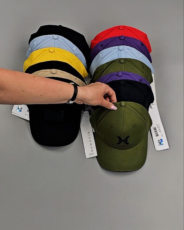 Фотография  796 - Кепки мужские C-3328 (MEN CAPS J-R/S) #20 шт оптом в Черкесске и Карачаево-Черкесской республике