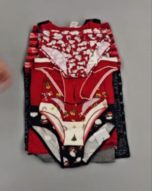 Фотография  932 - Нижнее белье CALZEDONIA дети#40 шт, ЛОТ №8824 оптом в Черкесске и Карачаево-Черкесской республике