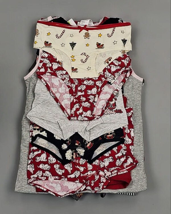 Фотография  153 - Нижнее белье CALZEDONIA дети#40 шт, ЛОТ №8826 оптом в Черкесске и Карачаево-Черкесской республике