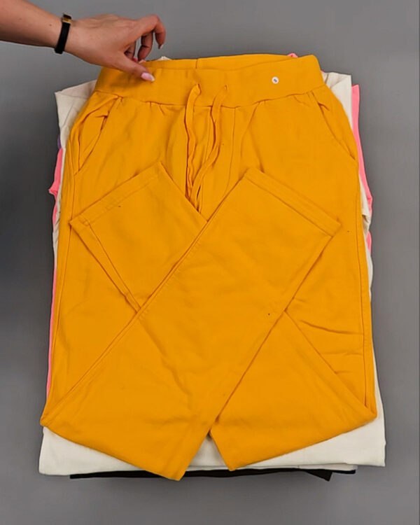 Фотография  807 - CIRCUS mix #11,9 кг, ЛОТ №8805 оптом в Черкесске и Карачаево-Черкесской республике