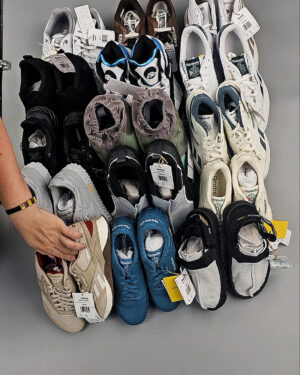 Фотография  227 - Кроссовки Reebok#23 шт, ЛОТ №8896 оптом в Черкесске и Карачаево-Черкесской республике