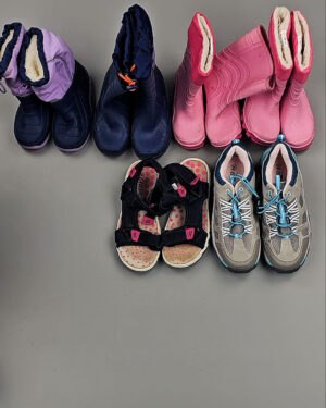 Фотография  902 - Обувь детская Summer Autlet#6 кг, ЛОТ № ВК0128 оптом в Черкесске и Карачаево-Черкесской республике