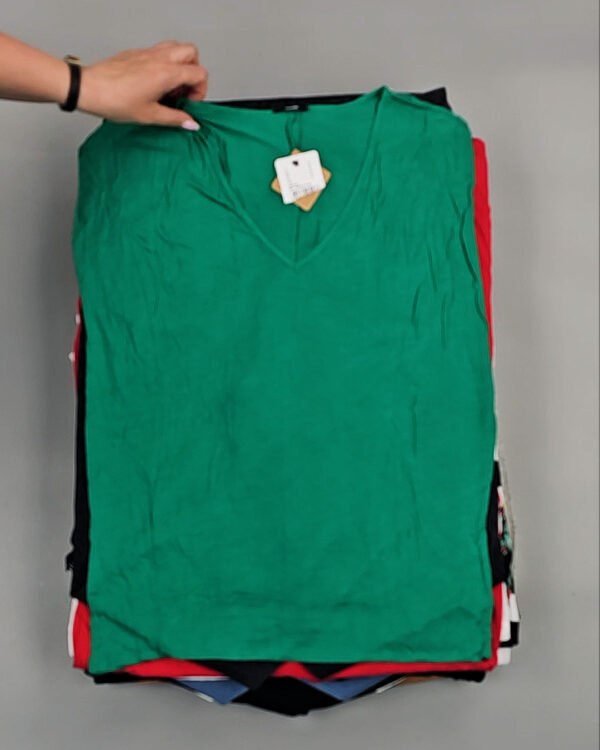 Фотография  892 - CALZEDONIA лето mix#50 шт, ЛОТ №8818 оптом в Черкесске и Карачаево-Черкесской республике