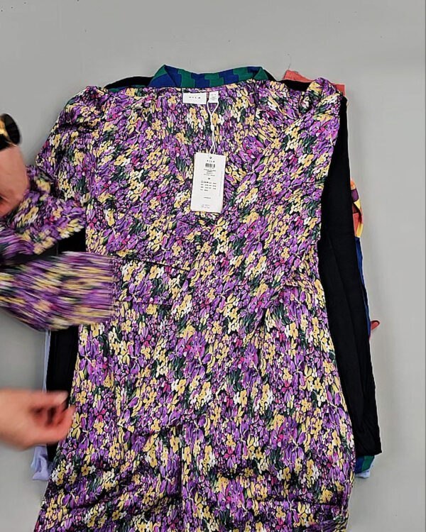 Фотография  432 - Платья VILA Summer 045#7,5 кг, ЛОТ №8774 оптом в Черкесске и Карачаево-Черкесской республике