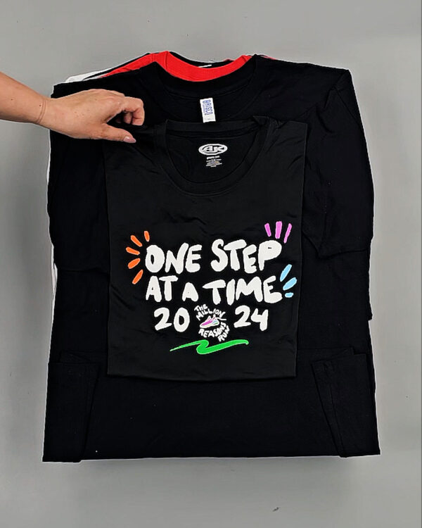 Фотография  971 - Футболки м/ж (Printed T-Shirts New)#5 кг, ЛОТ №8904 оптом в Черкесске и Карачаево-Черкесской республике