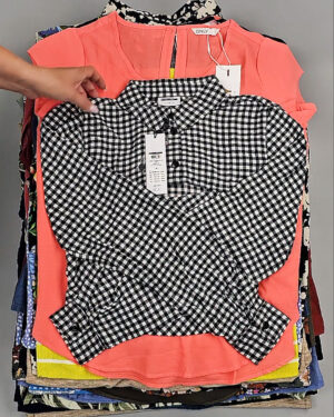 Фотография  278 - Блузки+Джемпера Bestseller Summer 045 B#8,5 кг, ЛОТ №9041 оптом в Черкесске и Карачаево-Черкесской республике