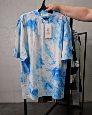 Фотография  622 - LACOSTE, CALVIN KLEIN, TOMMY HILFIGER, GUESS + 075#20 шт, ЛОТ №9072 оптом в Черкесске и Карачаево-Черкесской республике