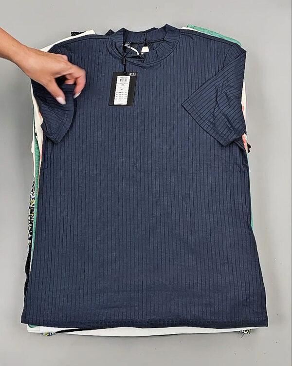 Фотография  828 - Футболки DK COMPANY 045 B#5,5 кг, ЛОТ №9085 оптом в Черкесске и Карачаево-Черкесской республике