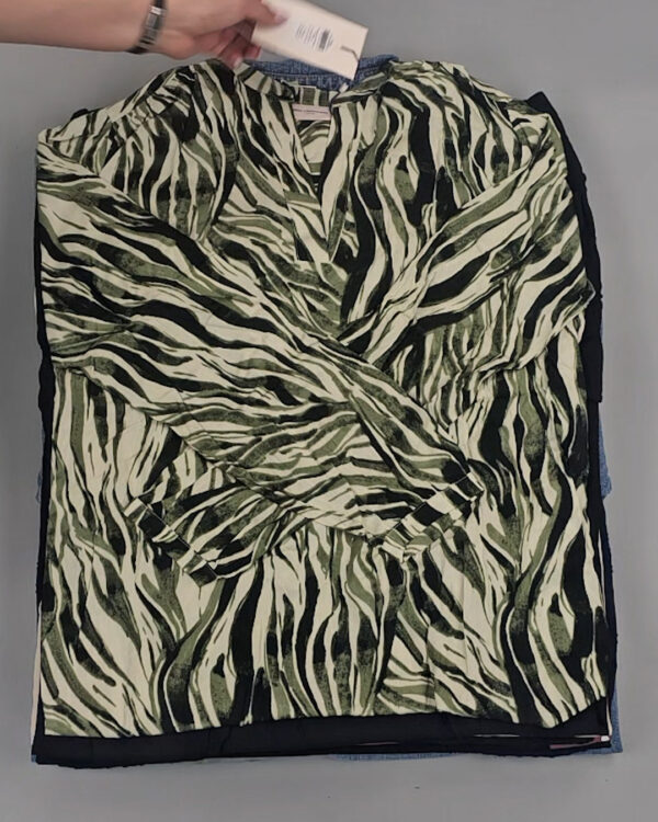 Фотография  870 - CARMACOMA mix 075#25 шт, ЛОТ №9014 оптом в Черкесске и Карачаево-Черкесской республике