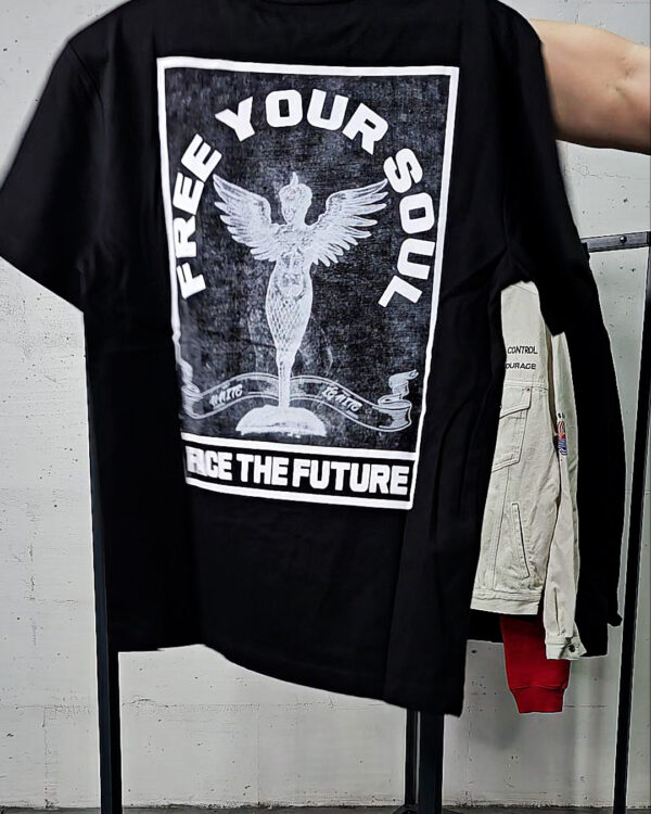 Фотография  548 - McQ 075#5,4 кг, ЛОТ №9081 оптом в Черкесске и Карачаево-Черкесской республике