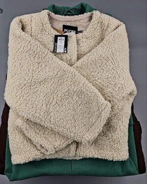 Купить Верхняя одежда BESTSELLER Дания 104#10 кг, ЛОТ СТ-9314 оптом в Черкесске и Карачаево-Черкесской республике