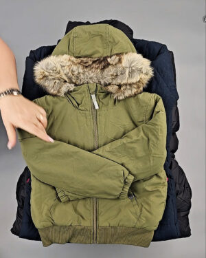 Фотография  842 - Верхняя одежда СТОК дети 065#10 кг, ЛОТ СТ-9343 оптом в Черкесске и Карачаево-Черкесской республике