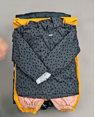 Фотография  218 - Верхняя одежда TCM kids зима 104#5 кг, ЛОТ СТ-9334 оптом в Черкесске и Карачаево-Черкесской республике