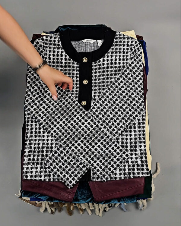 Фотография  611 - B.YOUNG Winter mix 104#15 кг, ЛОТ СТ-9196 оптом в Черкесске и Карачаево-Черкесской республике