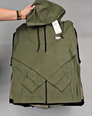 Фотография  369 - JACK JONES Men Winter mix 075#20 кг, ЛОТ № СТ-9266 оптом в Черкесске и Карачаево-Черкесской республике