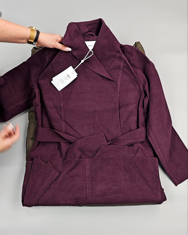 Фотография  408 - Верхняя одежда BESTSELLER Дания 104#10 кг оптом в Черкесске и Карачаево-Черкесской республике