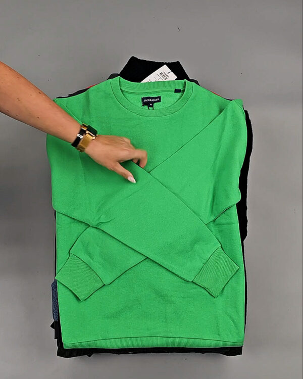 Фотография  227 - JACK JONES Men Winter mix 075#20 кг оптом в Черкесске и Карачаево-Черкесской республике