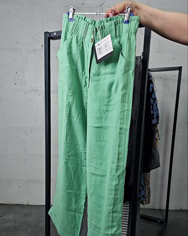 Фотография  829 - Karen by Simonsen mix 075#23 шт, ЛОТ №9099 оптом в Черкесске и Карачаево-Черкесской республике