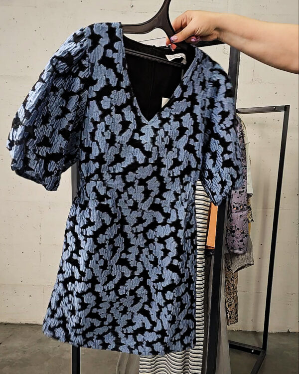 Фотография  829 - Karen by Simonsen mix 075#23 шт, ЛОТ №9099 оптом в Черкесске и Карачаево-Черкесской республике