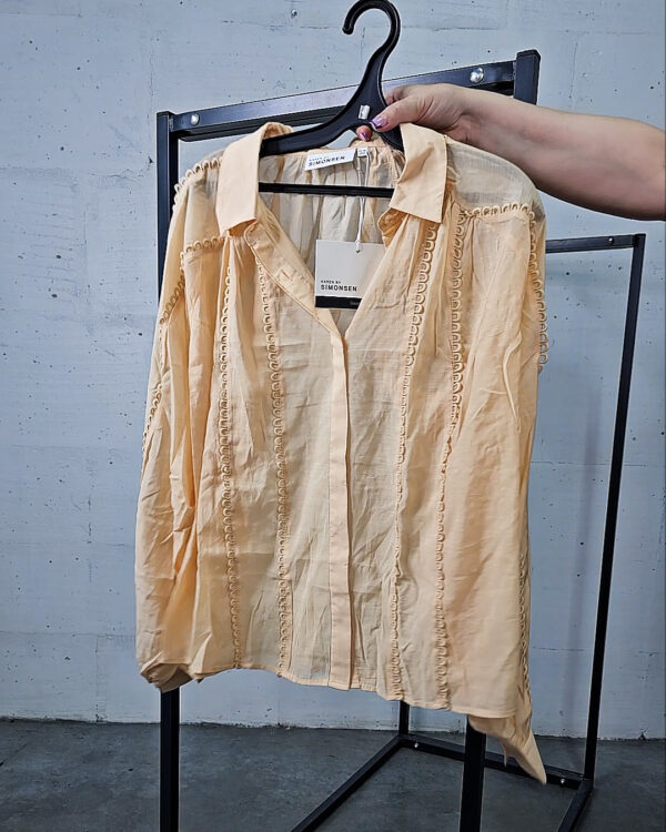 Фотография  868 - Karen by Simonsen mix 075#23 шт, ЛОТ №9099 оптом в Черкесске и Карачаево-Черкесской республике