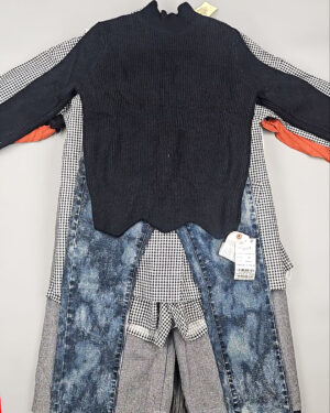 Купить Комплекты жен Корея 085#5 кг, ЛОТ СТ-9573 оптом в Черкесске и Карачаево-Черкесской республике