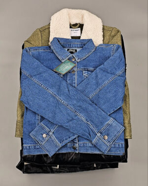 Купить Ветровки женские CAN 104#11,5 кг, ЛОТ СТ-9402 оптом в Черкесске и Карачаево-Черкесской республике