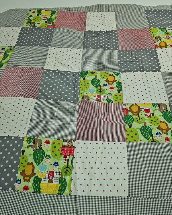 Фотография  984 - Покрывала#12,5 кг, ЛОТ СХ-0186 оптом в Черкесске и Карачаево-Черкесской республике