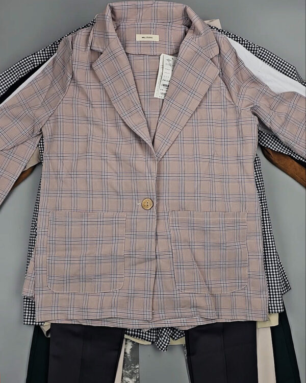 Фотография  654 - Комплекты жен Корея 085#5 кг оптом в Черкесске и Карачаево-Черкесской республике