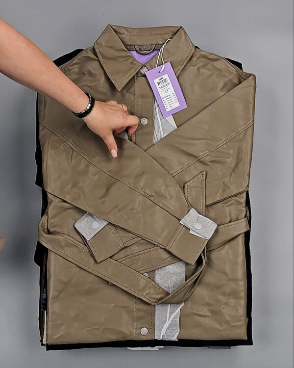 Фотография  644 - Ветровки Bestseller+DK 035#10 кг, ЛОТ СТ-9399 оптом в Черкесске и Карачаево-Черкесской республике