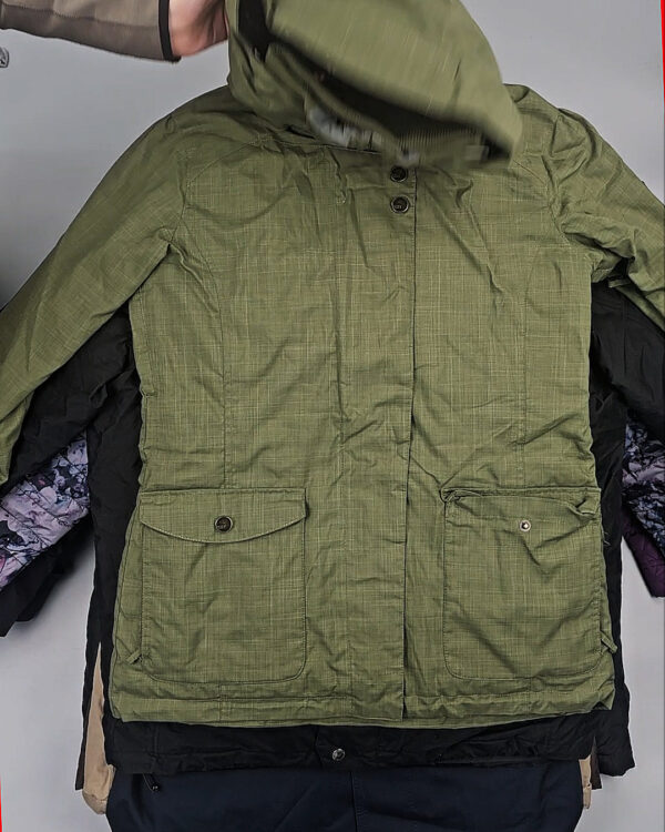 Фотография  957 - Куртки#25 кг, ЛОТ № СХ-0169 оптом в Черкесске и Карачаево-Черкесской республике