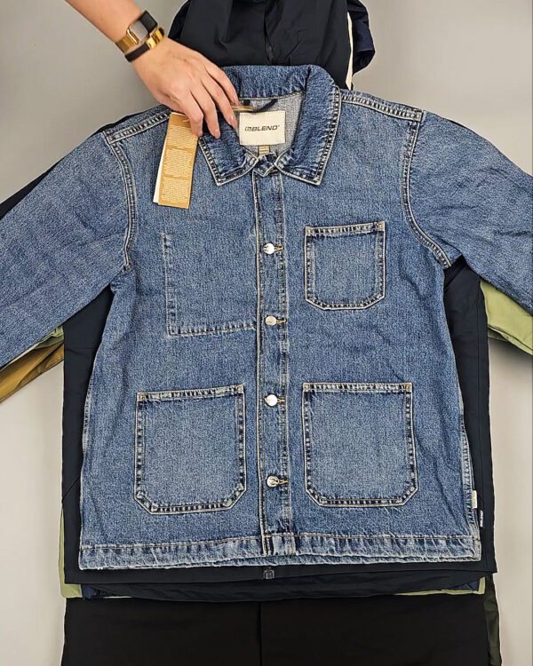 Фотография  346 - Ветровки BLEND HE + 075#10,3 кг, ЛОТ СТ-9570 оптом в Черкесске и Карачаево-Черкесской республике