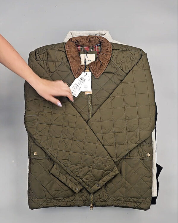 Фотография  728 - Верхняя одежда JACK JONES муж 075#10 кг оптом в Черкесске и Карачаево-Черкесской республике