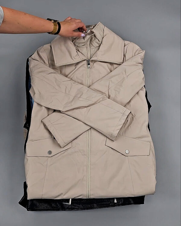 Фотография  394 - Ветровки женские CAN 104#11,5 кг, ЛОТ СТ-9402 оптом в Черкесске и Карачаево-Черкесской республике