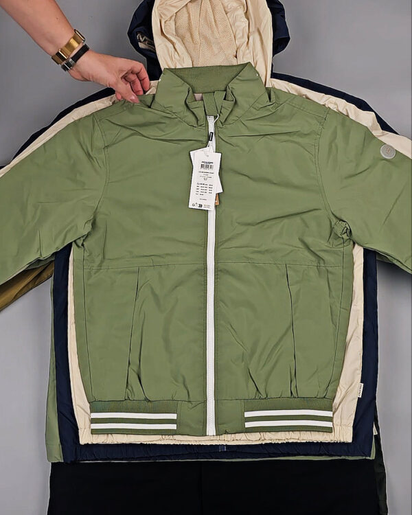 Фотография  139 - Ветровки BLEND HE + 075#10,3 кг, ЛОТ СТ-9570 оптом в Черкесске и Карачаево-Черкесской республике