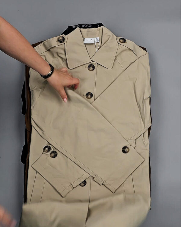 Фотография  236 - Ветровки Bestseller+DK 035#10 кг, ЛОТ СТ-9399 оптом в Черкесске и Карачаево-Черкесской республике