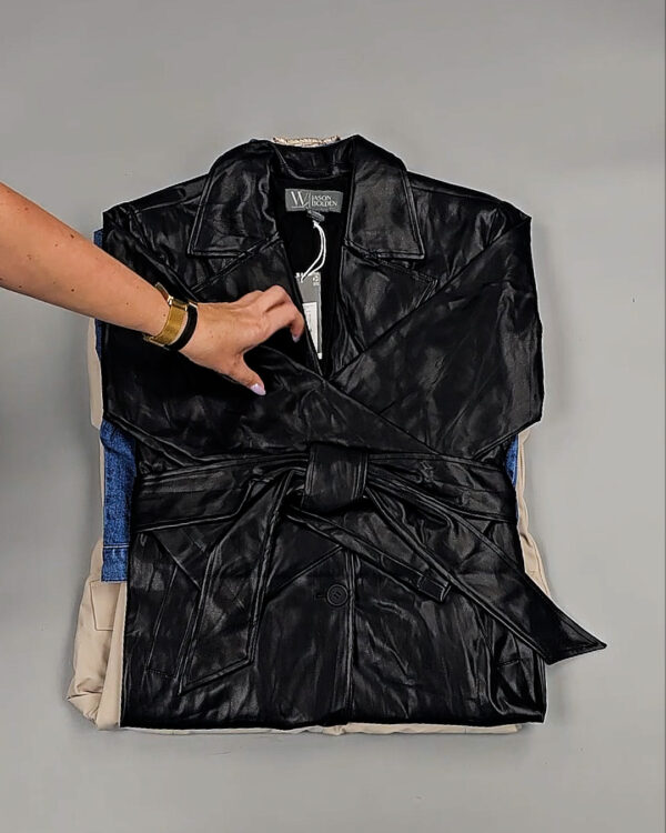 Фотография  719 - Ветровки женские CAN 104#12,4 кг, ЛОТ СТ-9403 оптом в Черкесске и Карачаево-Черкесской республике