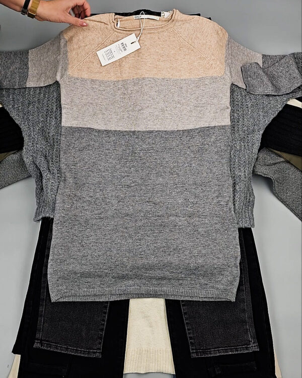 Фотография  107 - Bestseller Winter mix 104#15 кг, ЛОТ № СТ-9526 оптом в Черкесске и Карачаево-Черкесской республике