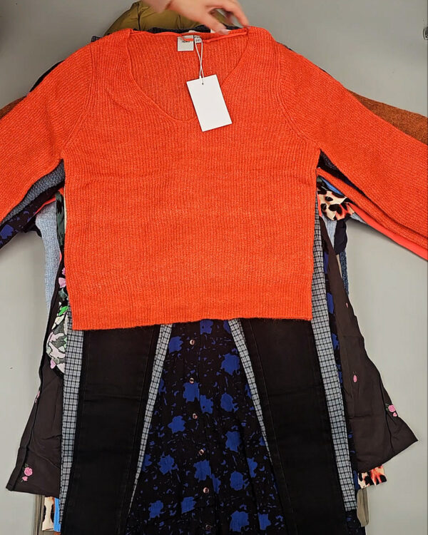 Фотография  583 - ICHI Winter mix 104#15 кг, ЛОТ СТ-9594 оптом в Черкесске и Карачаево-Черкесской республике