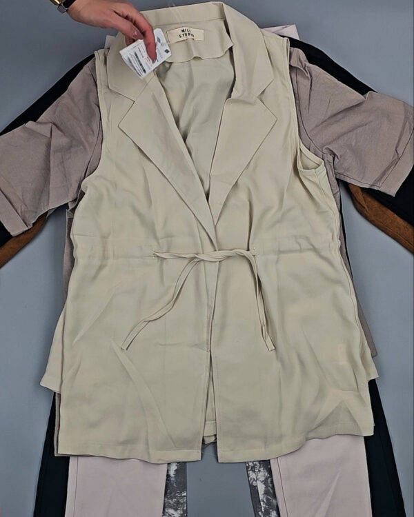 Фотография  395 - Комплекты жен Корея 085#5 кг оптом в Черкесске и Карачаево-Черкесской республике