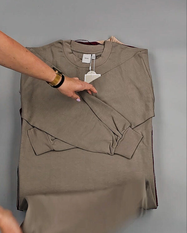 Фотография  716 - Платья Bestseller+DK Winter 035#7 кг оптом в Черкесске и Карачаево-Черкесской республике