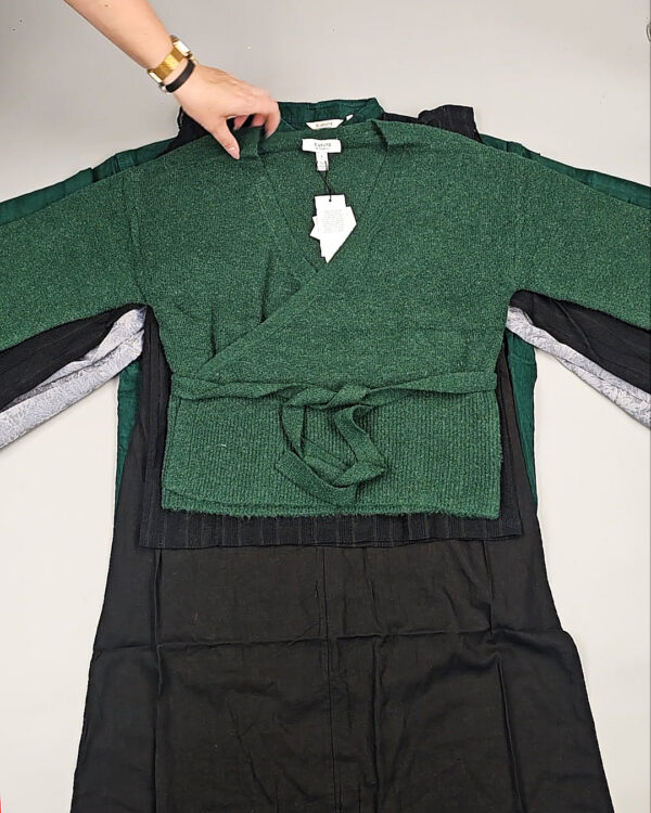 Фотография  539 - B.YOUNG Winter mix 104#15 кг, ЛОТ СТ-9599 оптом в Черкесске и Карачаево-Черкесской республике