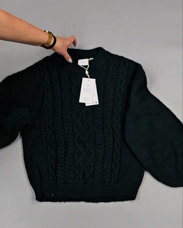 Фотография  992 - Джемпера Bestseller 104#7 кг, ЛОТ СТ-9423 оптом в Черкесске и Карачаево-Черкесской республике