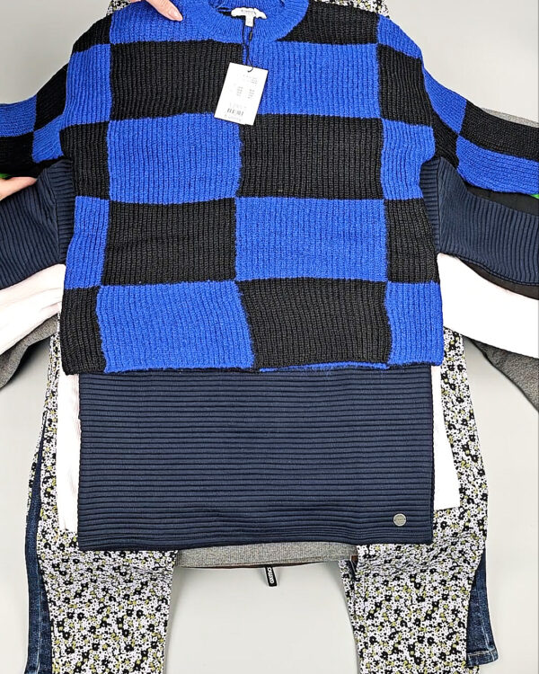 Фотография  337 - DK COMPANY Winter mix 104#20 кг, ЛОТ № СТ-9528 оптом в Черкесске и Карачаево-Черкесской республике