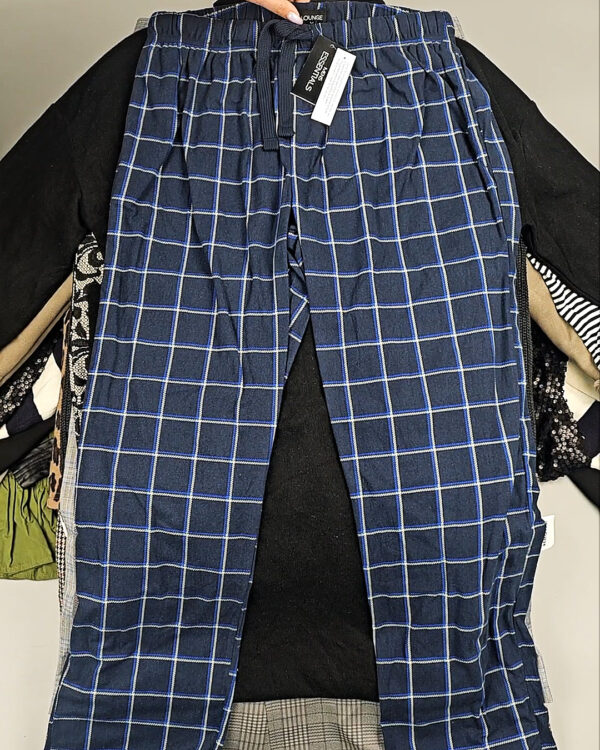 Фотография  711 - Scotland Winter БМ#60 кг, ЛОТ № СХ-0159 оптом в Черкесске и Карачаево-Черкесской республике